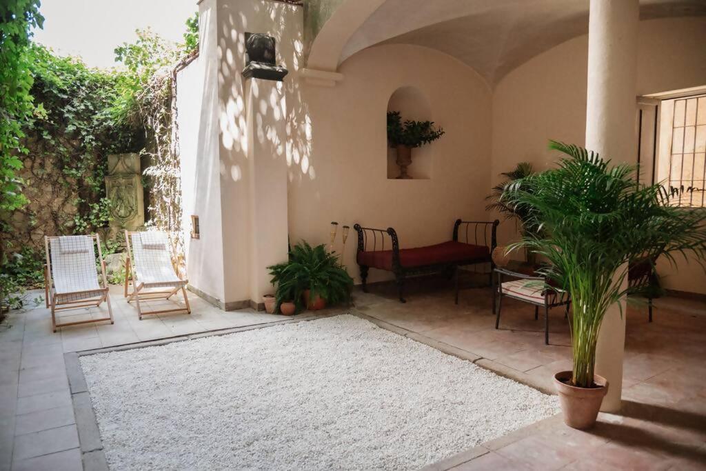 Casa Aguila Casco Antiguo Patio Privado Apartment Caceres Exterior photo